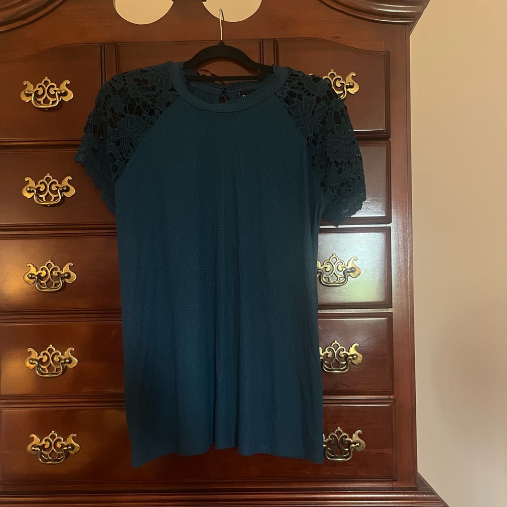Peacock blue/green